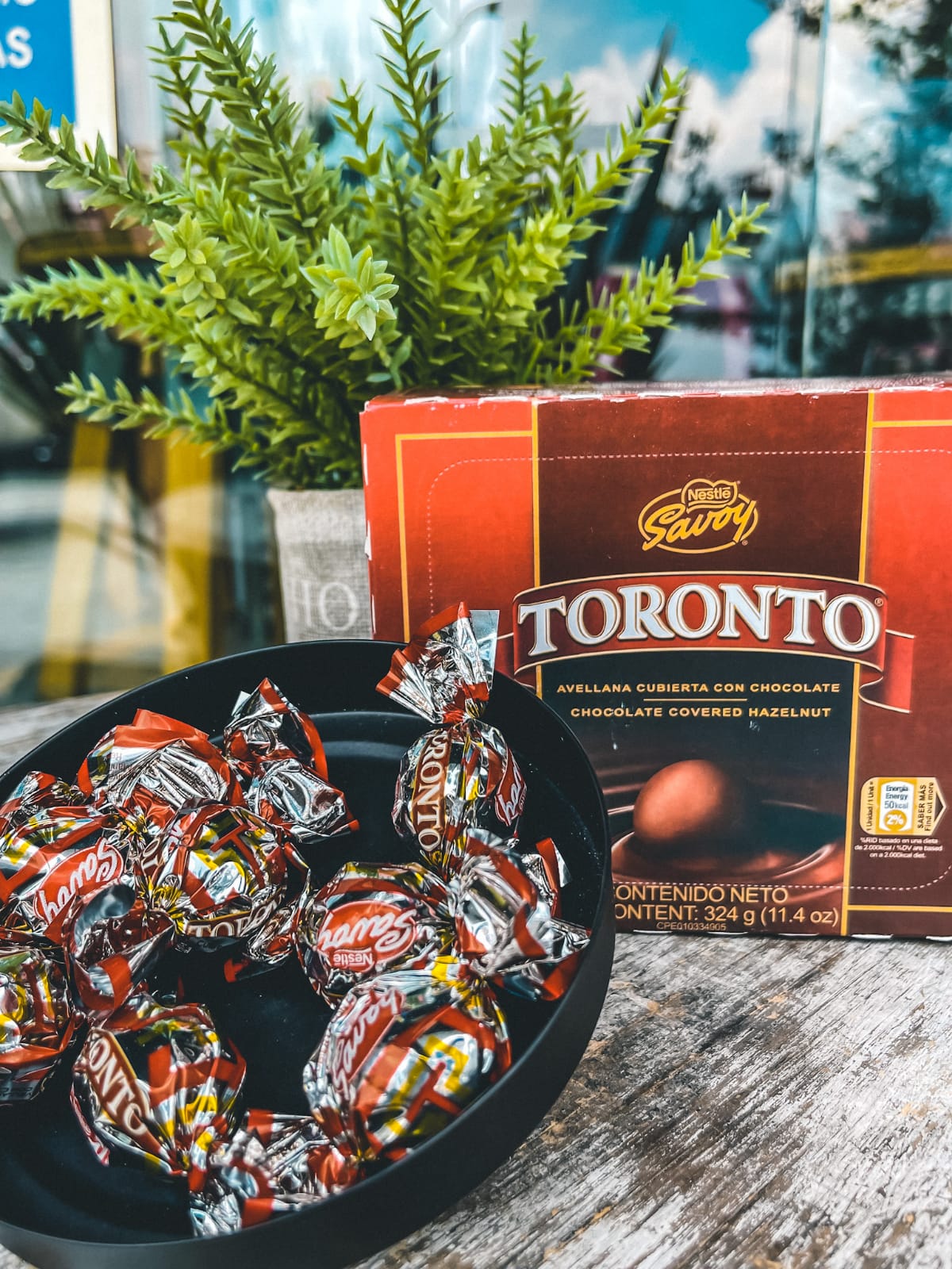 TORONTO, UNIDAD DE 9 g