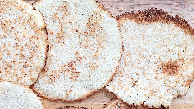 CASABE CON ACEITE DE OLIVA, PARMESANO y PEREGIL 125 g